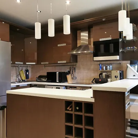 Dozsa 64 Apartament Dunaújváros