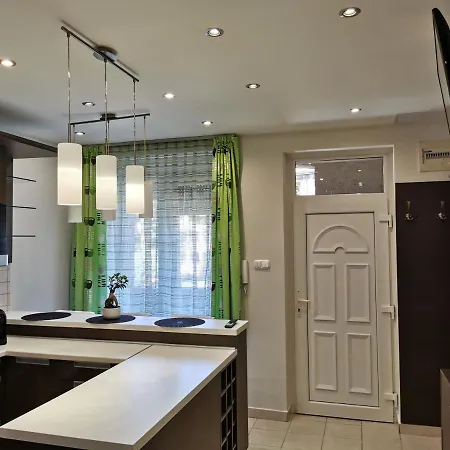 Dozsa 64 Dunaújváros